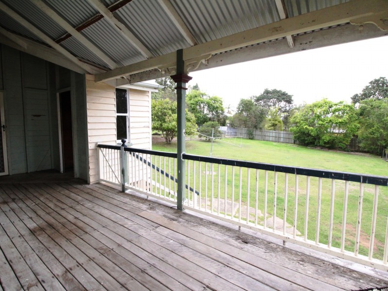 53 Highland Street, Esk QLD 4312