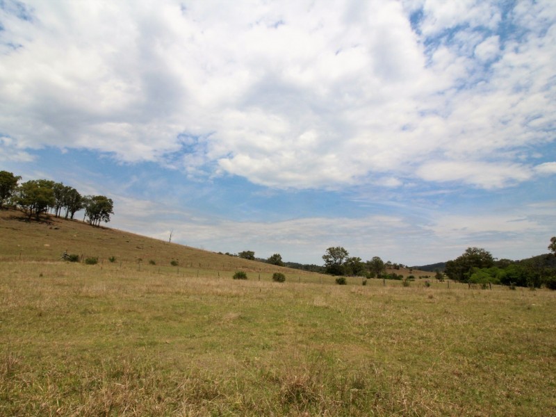 8247 D’Aguilar Highway, Moore QLD 4306