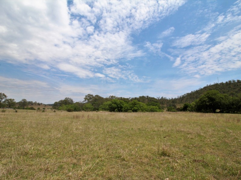 8247 D’Aguilar Highway, Moore QLD 4306