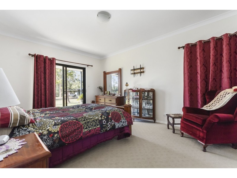 314 Edinburgh Drive, Mount Hallen QLD 4312