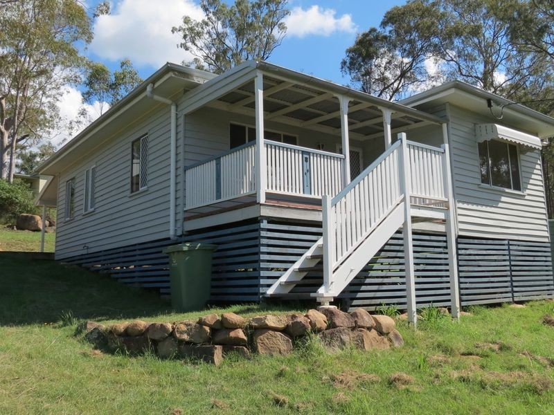 205 Highland, Esk QLD 4312