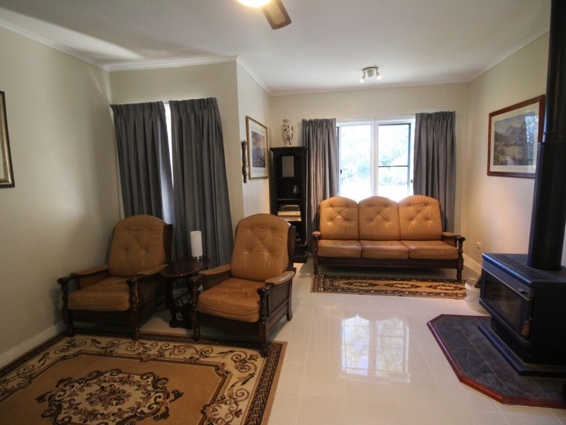 115 Rocky Gully Road, Coominya QLD 4311