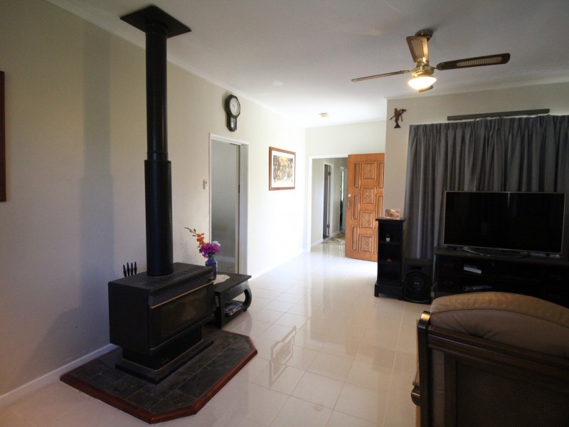 115 Rocky Gully Road, Coominya QLD 4311