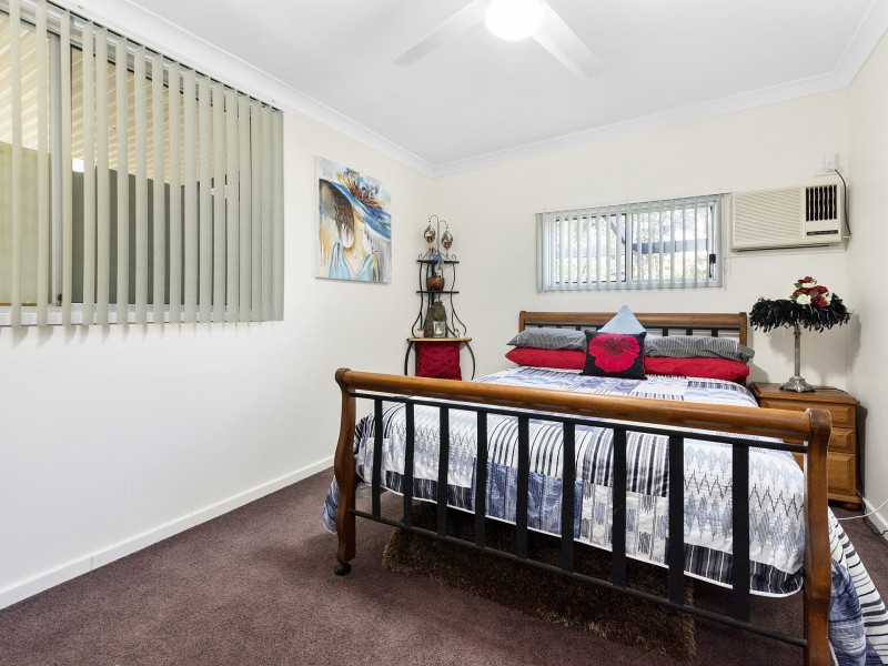 30 East Street, Esk QLD 4312