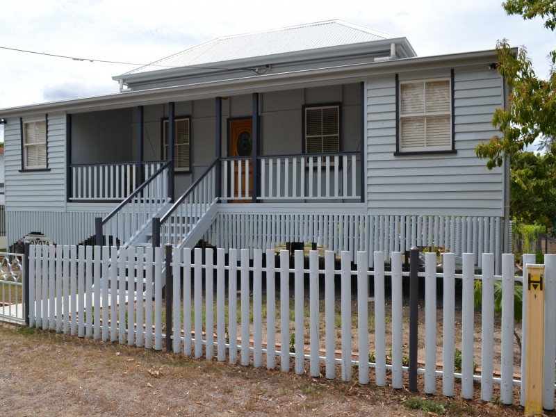 68 George Street, Toogoolawah QLD 4313