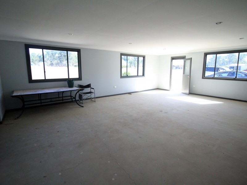 14 Legend Drive, Adare QLD 4343