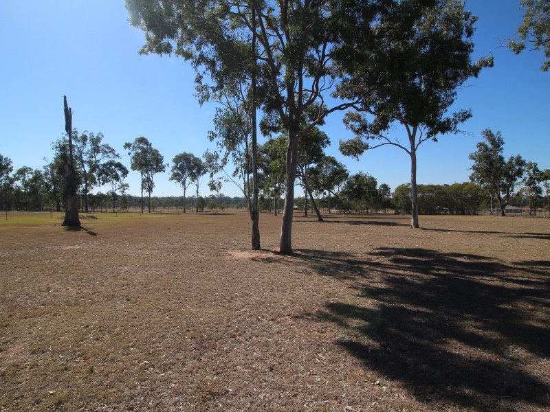 14 Legend Drive, Adare QLD 4343