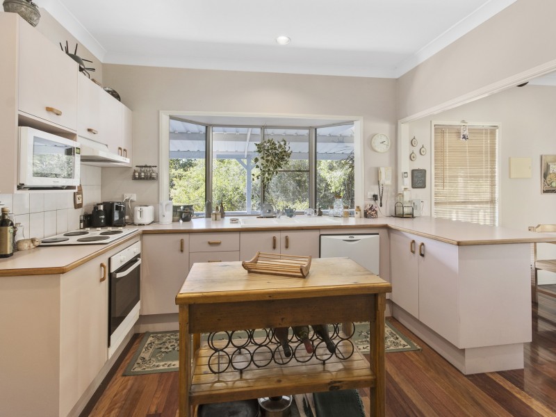 124 Reinbotts Road, Lowood QLD 4311