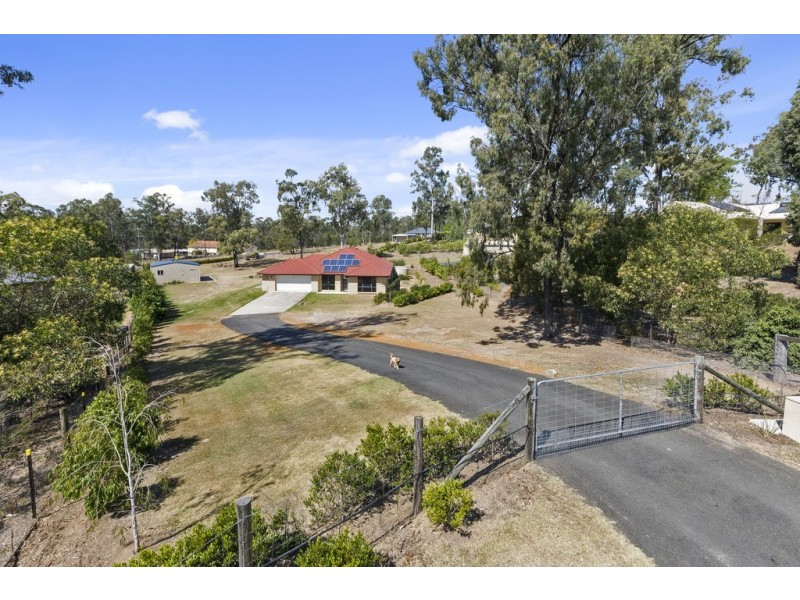 5 Janet Close, Fernvale QLD 4306