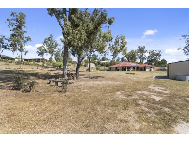 5 Janet Close, Fernvale QLD 4306