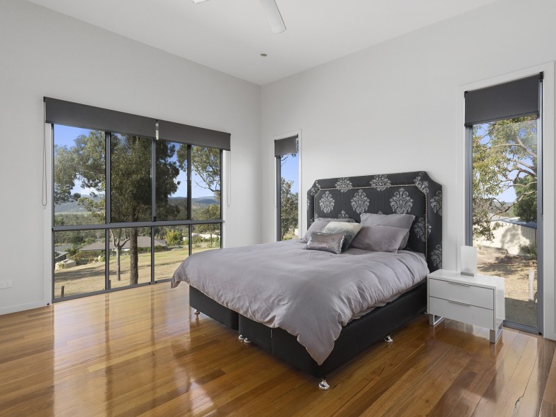 33 Meadow View Road, Fernvale QLD 4306