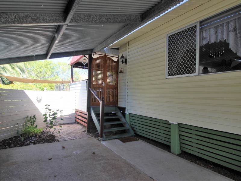 8 Barbour Street, Esk QLD 4312