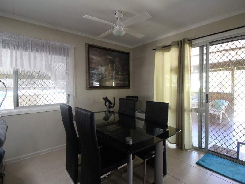 8 Barbour Street, Esk QLD 4312