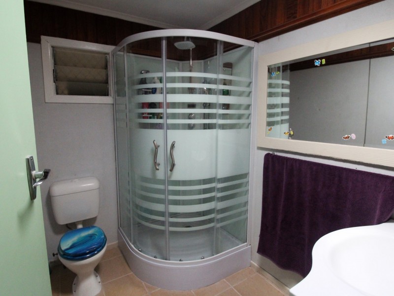 8 Barbour Street, Esk QLD 4312