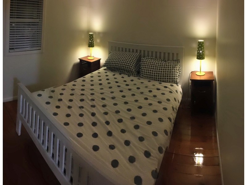 9 Third Avenue, Somerset Dam QLD 4312