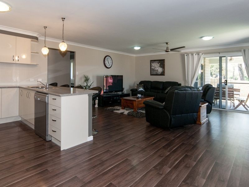 63 Bellambi Street, Toogoolawah QLD 4313