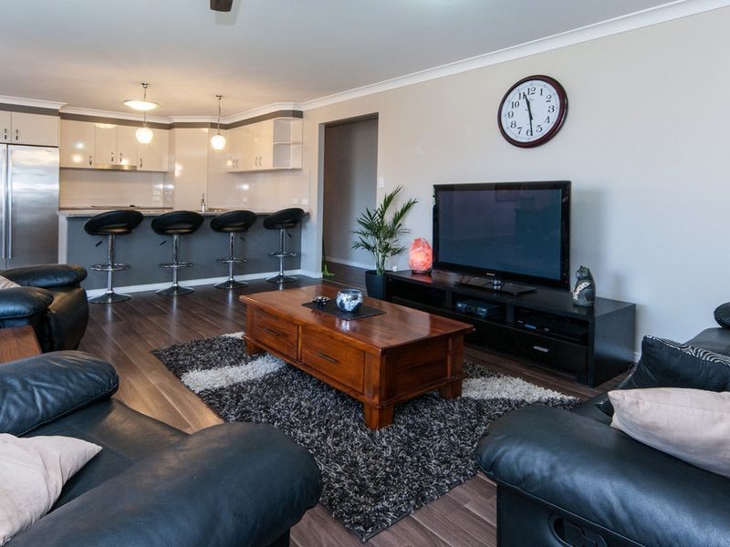 63 Bellambi Street, Toogoolawah QLD 4313