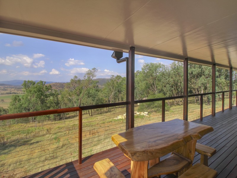 119 Lakeview Drive, Esk QLD 4312