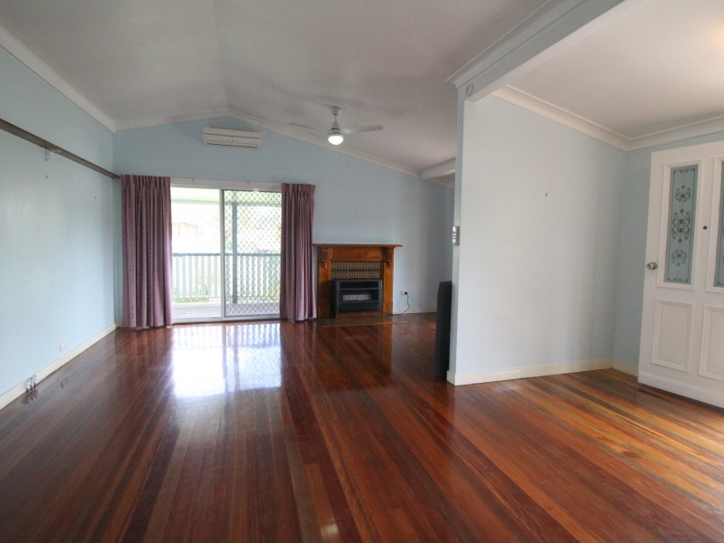 2 Kelly Court, Esk QLD 4312