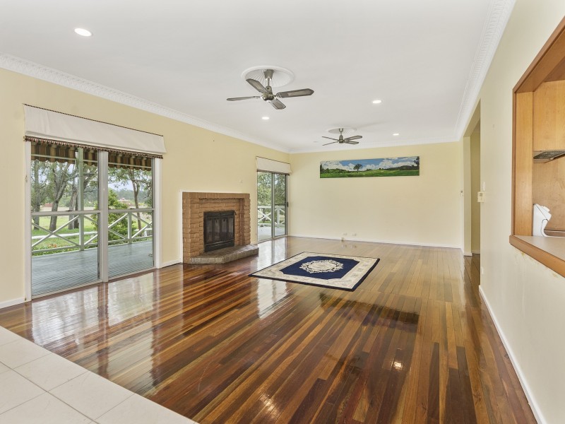 22 Macdonald Road, Wivenhoe Pocket QLD 4306