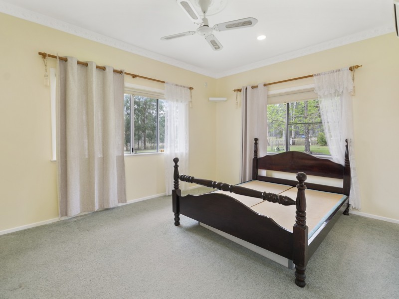 22 Macdonald Road, Wivenhoe Pocket QLD 4306