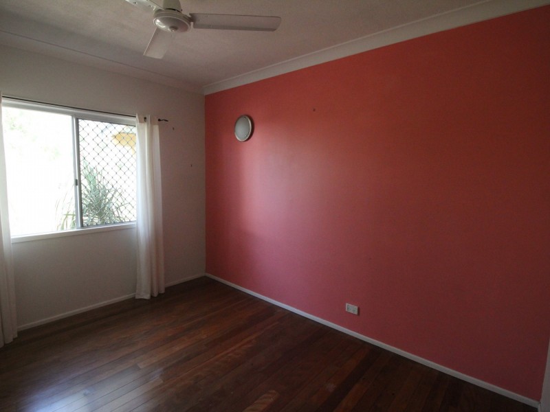 17 Mary Street, Toogoolawah QLD 4313