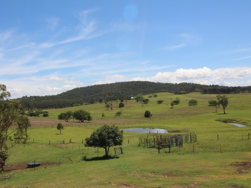 536 Esk Crows Nest Road, Biarra QLD 4313