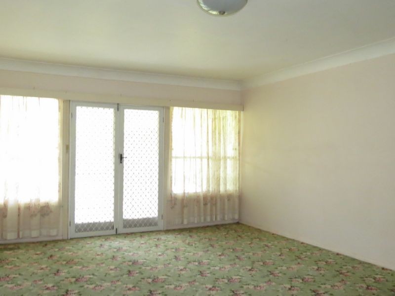 29 Richard Street, Esk QLD 4312