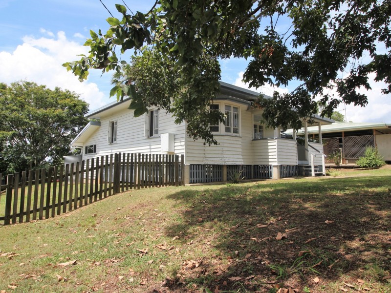 83 Fulham Street, Toogoolawah QLD 4313