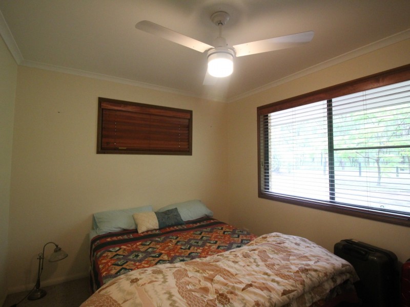 72 Creek Street, Esk QLD 4312