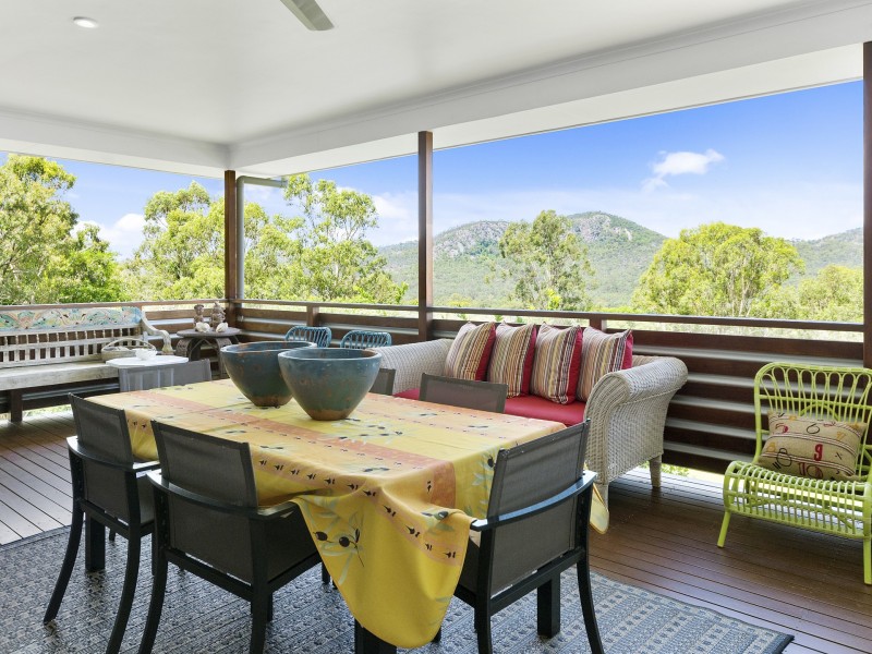 39 Elizabeth Street, Esk QLD 4312