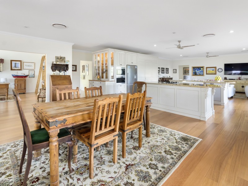 39 Elizabeth Street, Esk QLD 4312
