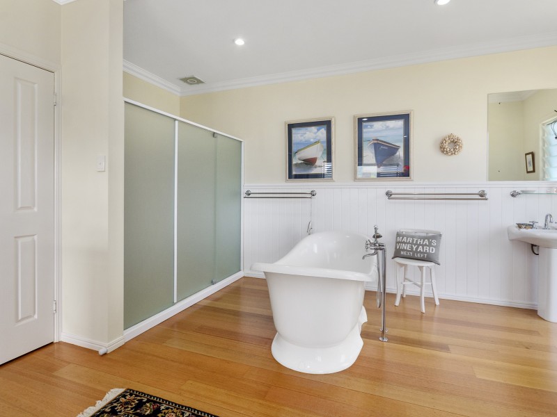 39 Elizabeth Street, Esk QLD 4312