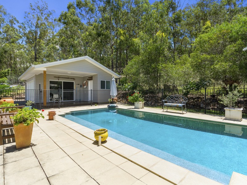 39 Elizabeth Street, Esk QLD 4312