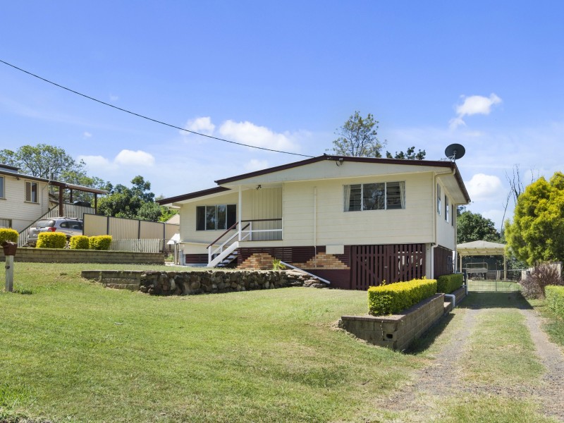 57 Highland Street, Esk QLD 4312