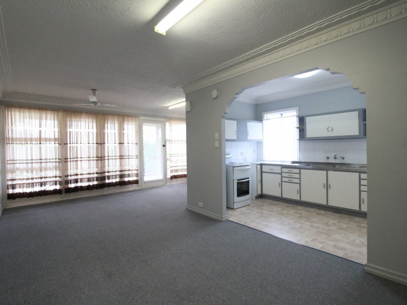 42 Barbour Street, Esk QLD 4312