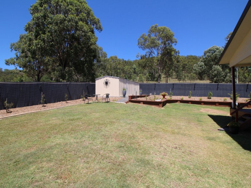 17 Jelica Place, Esk QLD 4312