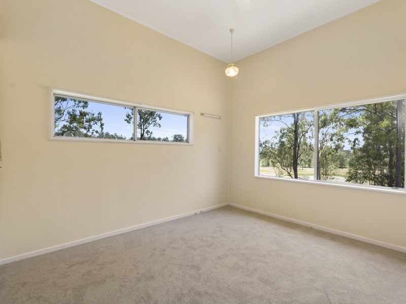 19 Dead Horse Lane, Toogoolawah QLD 4313
