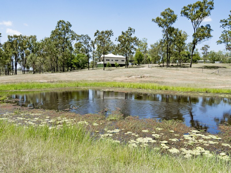 19 Dead Horse Lane, Toogoolawah QLD 4313