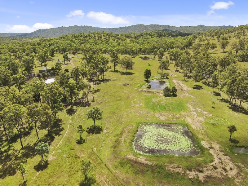 19 Dead Horse Lane, Toogoolawah QLD 4313