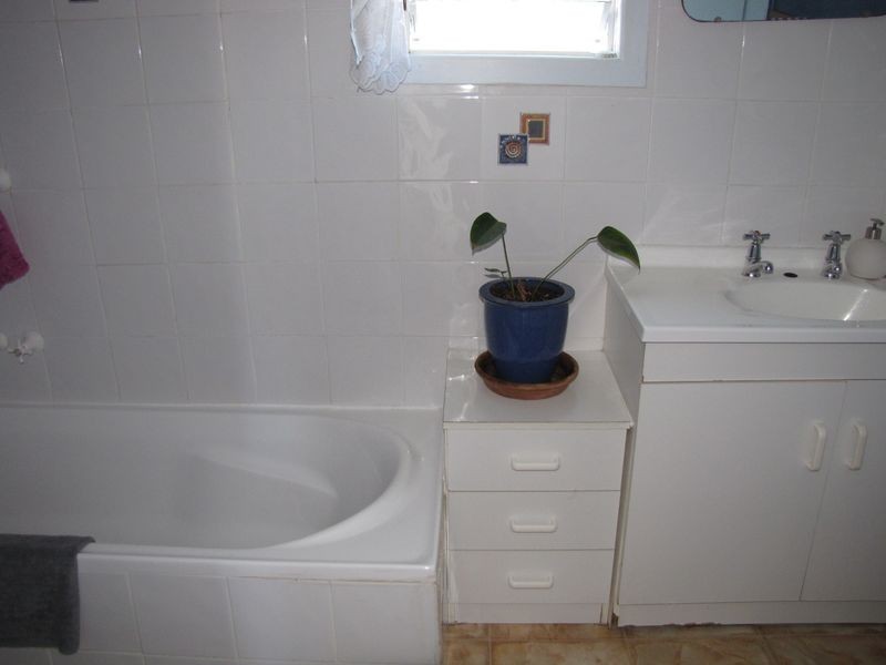 257 Glenhowden Road, Toogoolawah QLD 4313