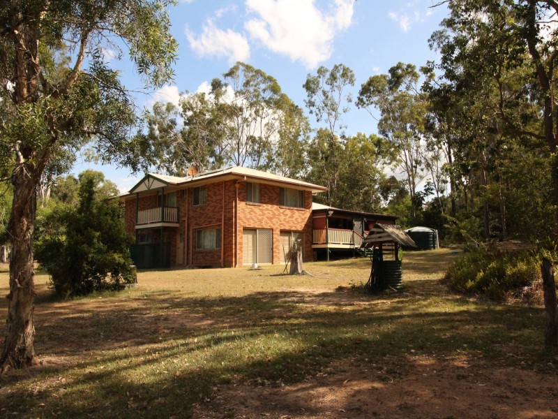 148 Pine Crescent, Esk QLD 4312