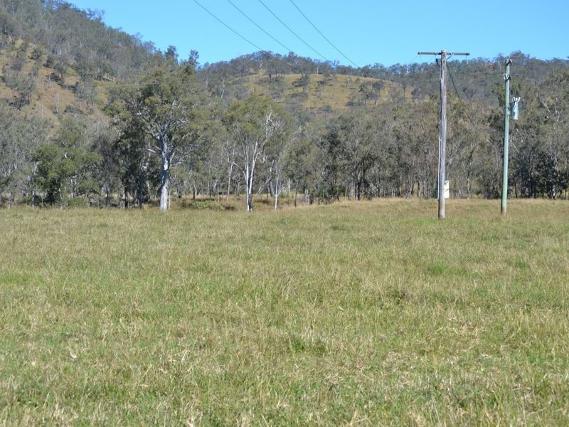 862 Mount Stanley Road, Linville QLD 4306