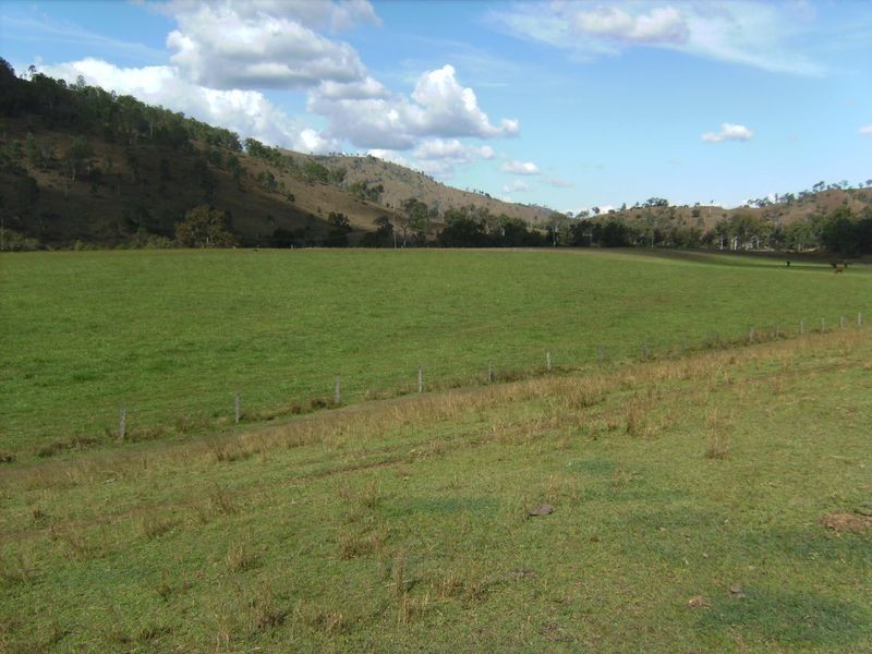 862 Mount Stanley Road, Linville QLD 4306