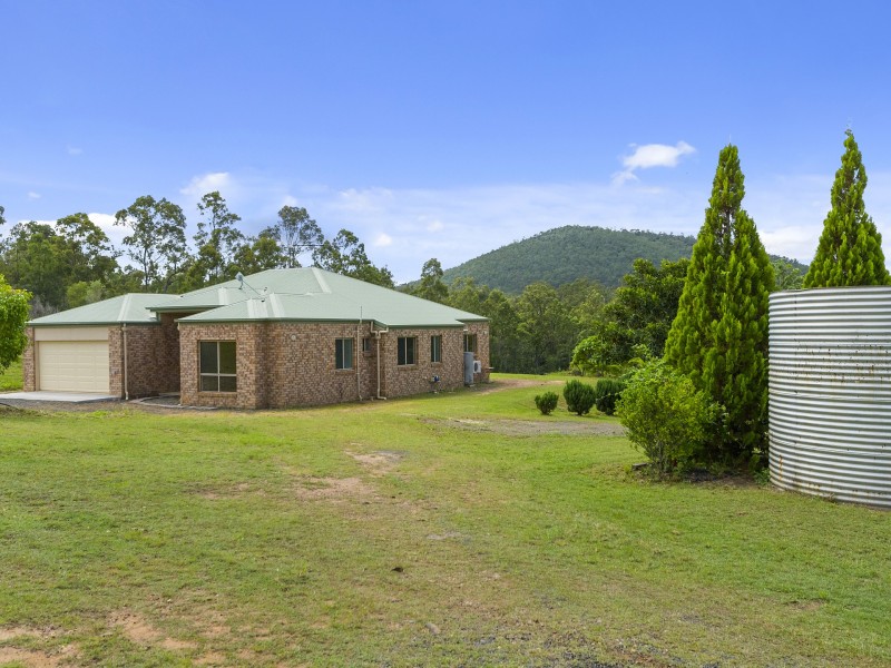 2684 Gatton Esk Road, Mount Hallen QLD 4312