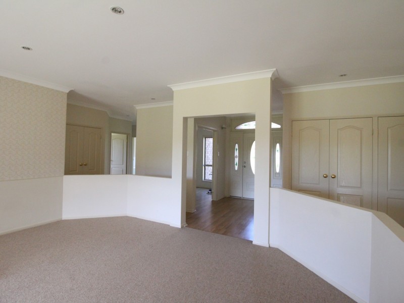 2684 Gatton Esk Road, Mount Hallen QLD 4312