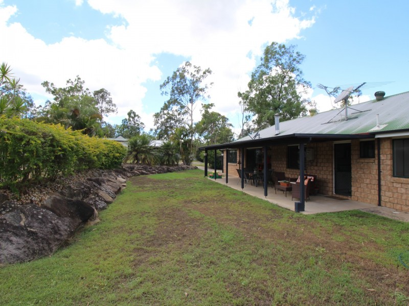 144 Edinburgh Drive, Mount Hallen QLD 4312