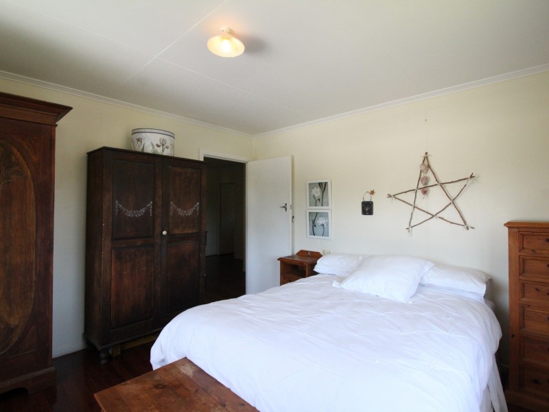 29 Down Street, Esk QLD 4312