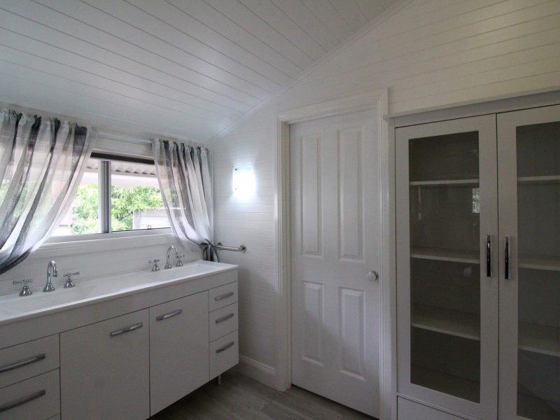 256 Ipswich Street, Esk QLD 4312