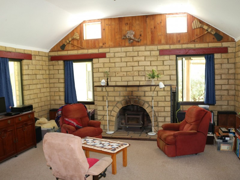410 Langtons Lane, Esk QLD 4312